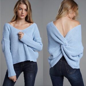 Soft Cloud Blue Cross Twist Loose Sweater•XL